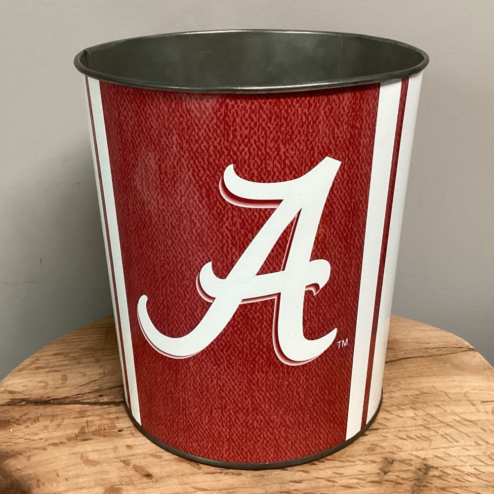 🔴 Alabama Football Metal Crafted Trash Can - Shelf Decor - Collectible